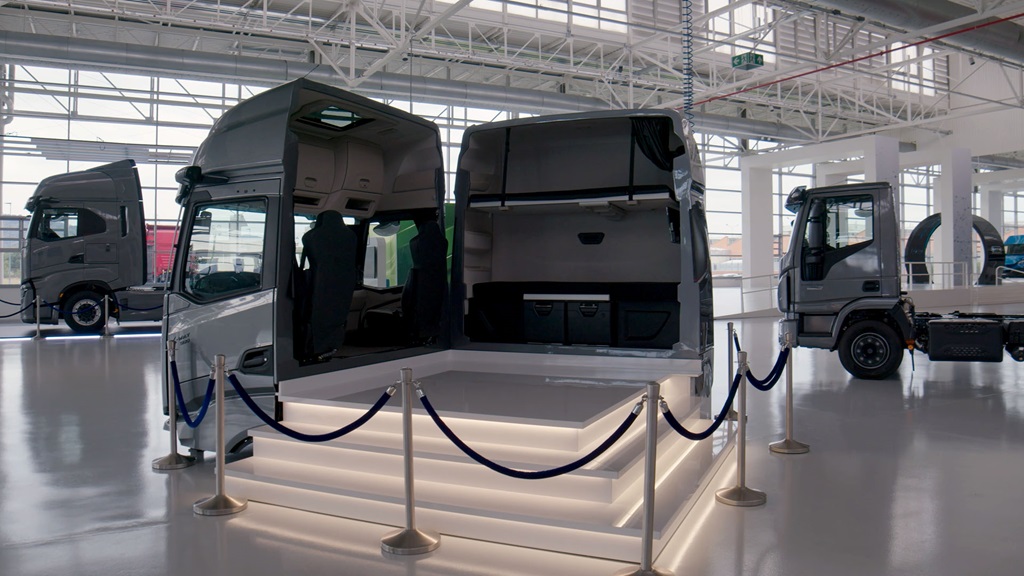 Showroom_02